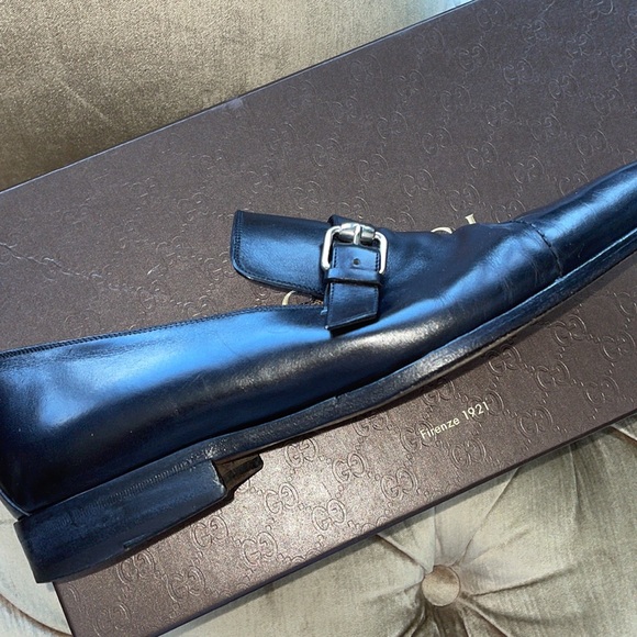 Authentic Gucci shoes - Picture 8 of 16